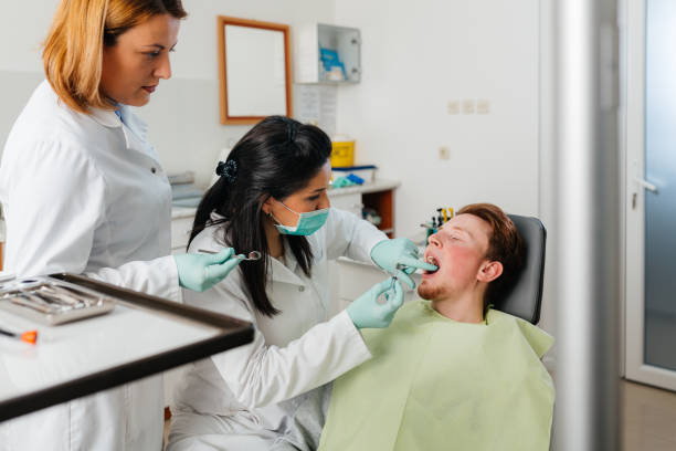 Best Emergency Wisdom Teeth Removal in Los Alamitos, CA